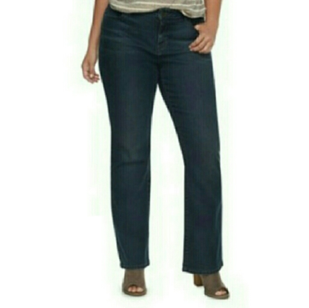 SONOMA Life + Style Curvy Fit Boot Cut Jeans.